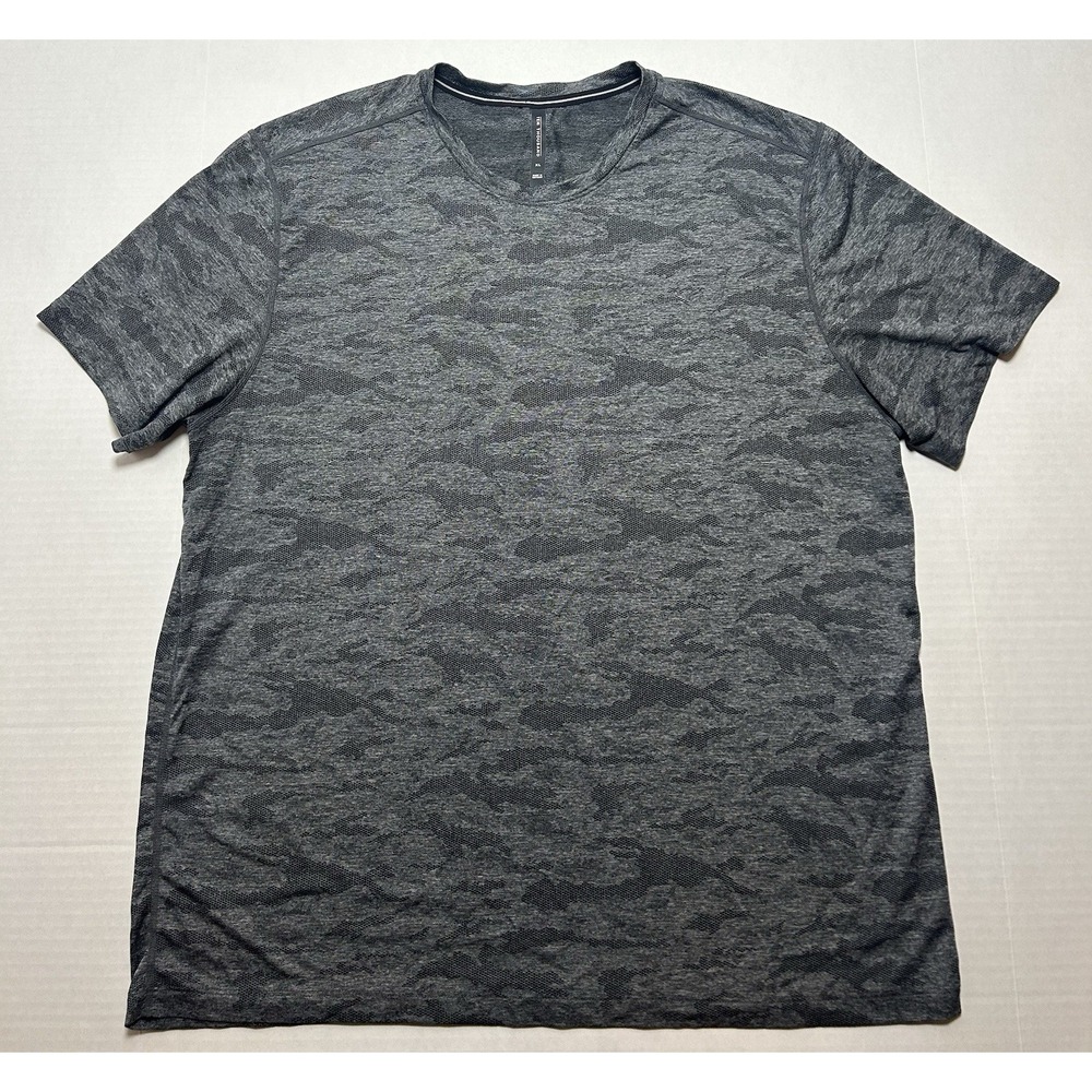 Ten Thousand Interval Men's XL Camo Knit Black Short Sleeve Stretch Shirt EUC